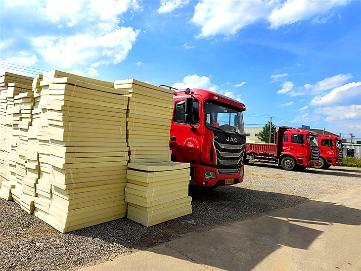 江苏阻燃挤塑板